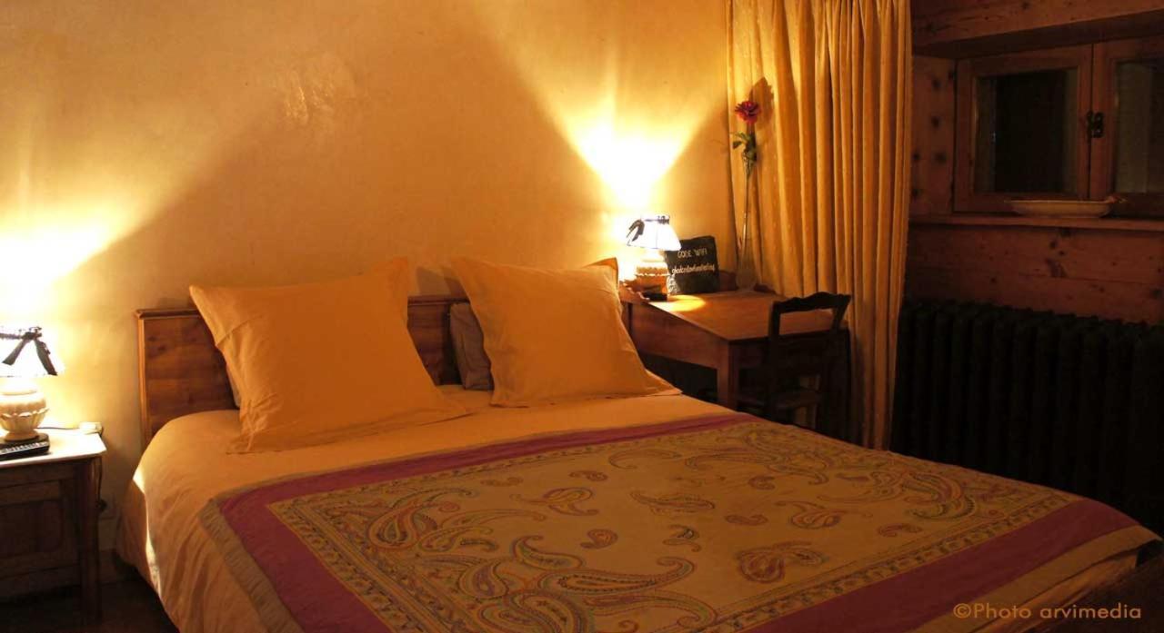 לה קלוסאז Chalet Le 1791 מראה חיצוני תמונה